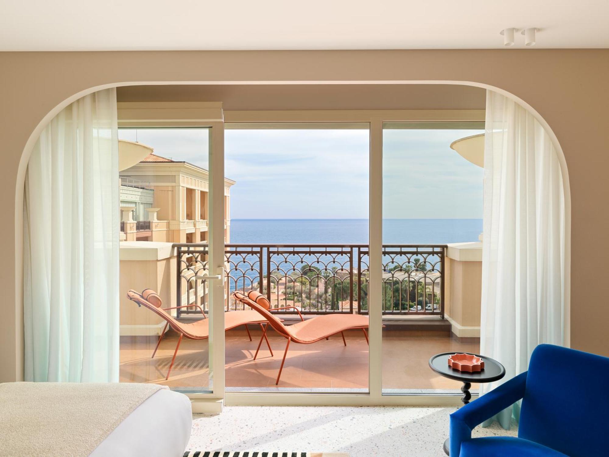 Monte-carlo Bay &